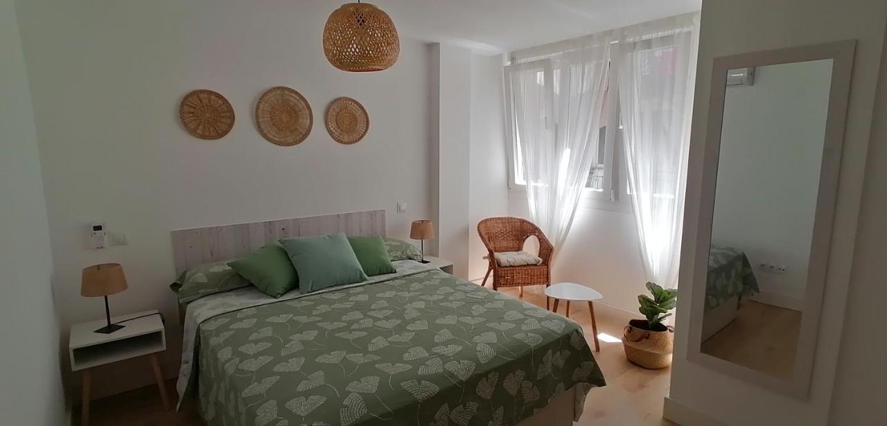 El Palo Cosy, 200 M From The Beach Apartment Málaga Exterior foto